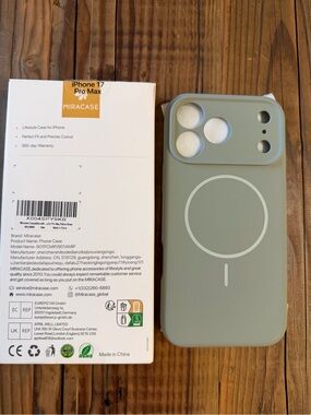 New With Tags MIRACASE iPhone 17 Pro Max MagSafe Silicone Case - Sage Green